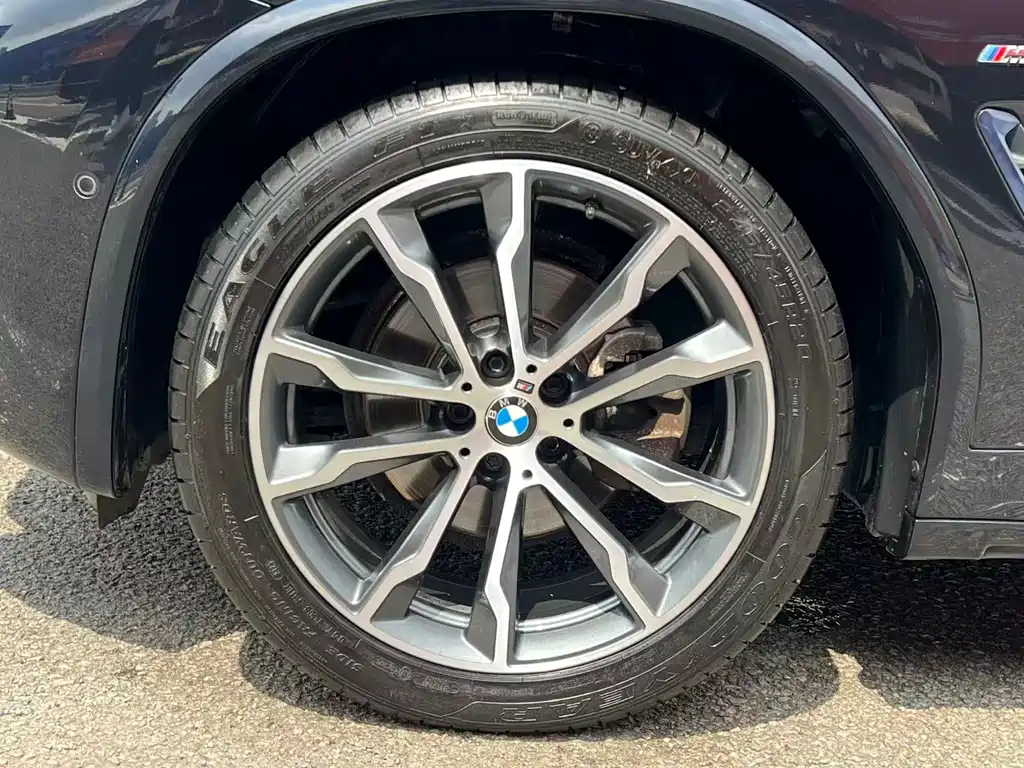 BMW X3 — миниатюра 15