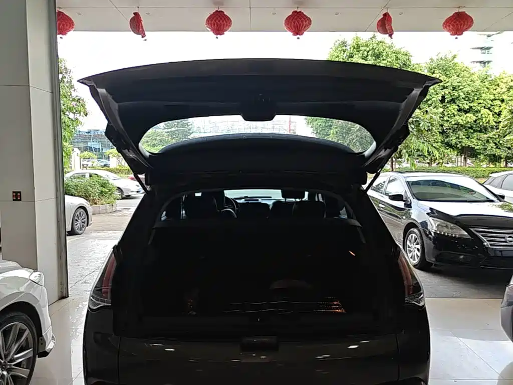 Peugeot 3008 — миниатюра 19
