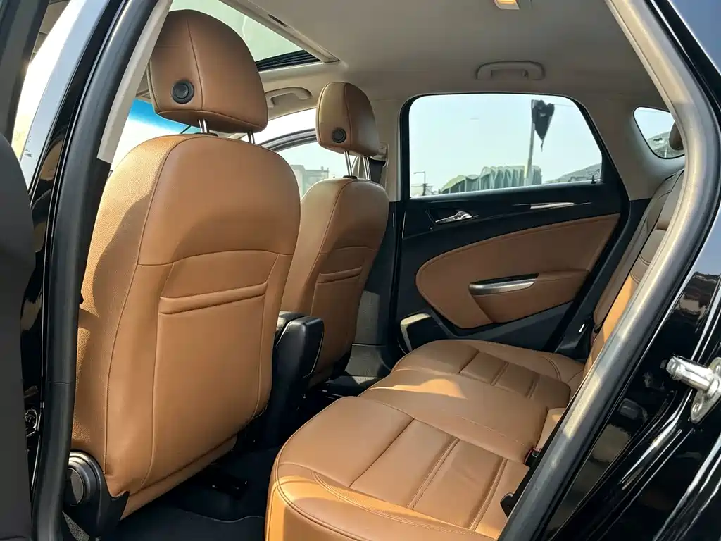 Buick Excelle — миниатюра 6