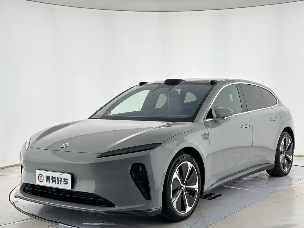NIO ET5T