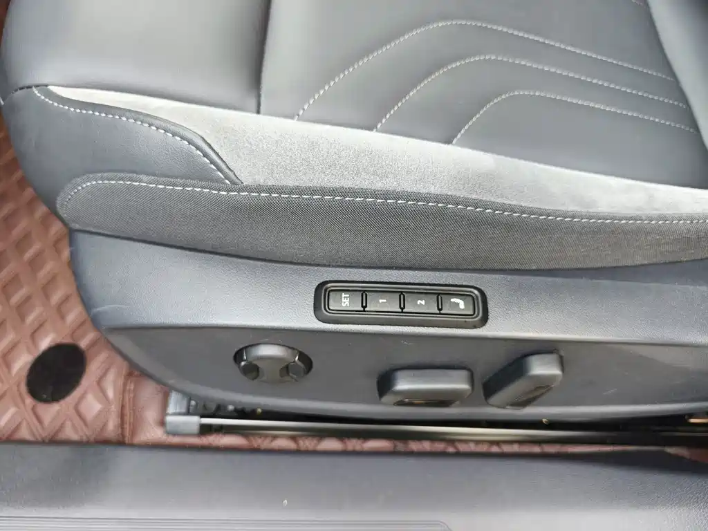 Volkswagen ID.4 Crozz — миниатюра 13
