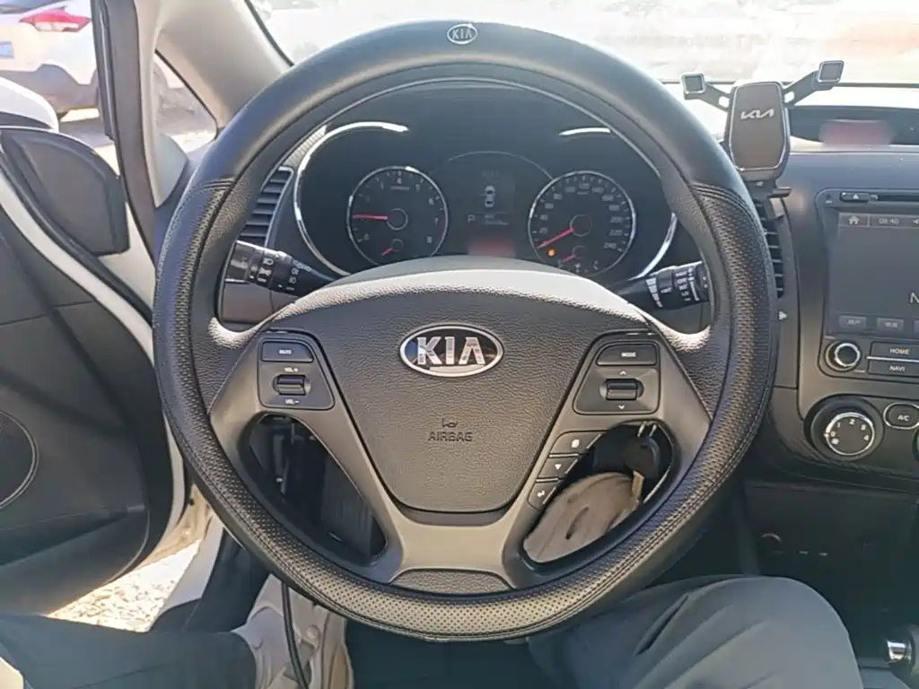 Kia K3 — миниатюра 11