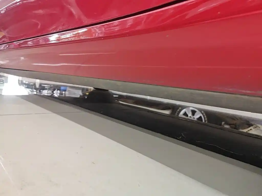 Tesla Model 3 — миниатюра 21