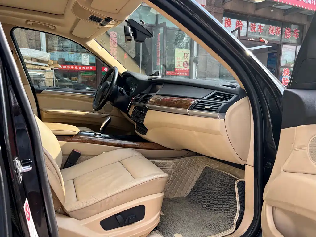 BMW X5 (Import) — миниатюра 8