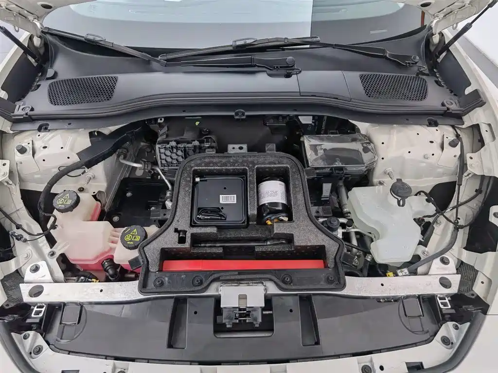 ZHIJI AUTOMOBILE ZHIJI L7