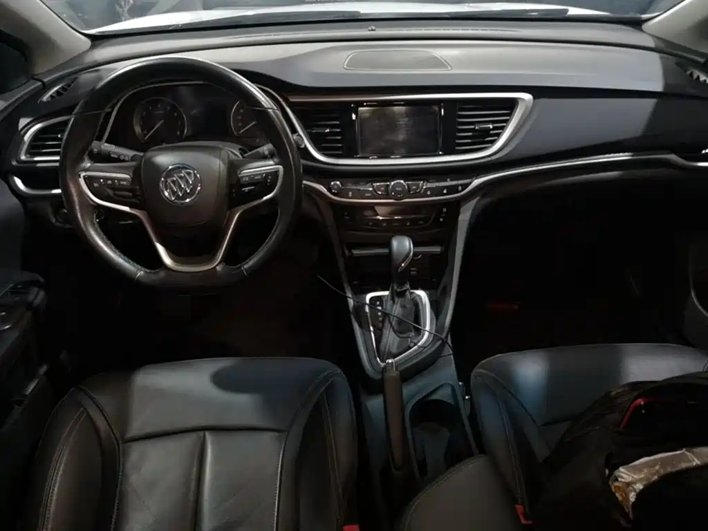 Buick Excelle — миниатюра 10