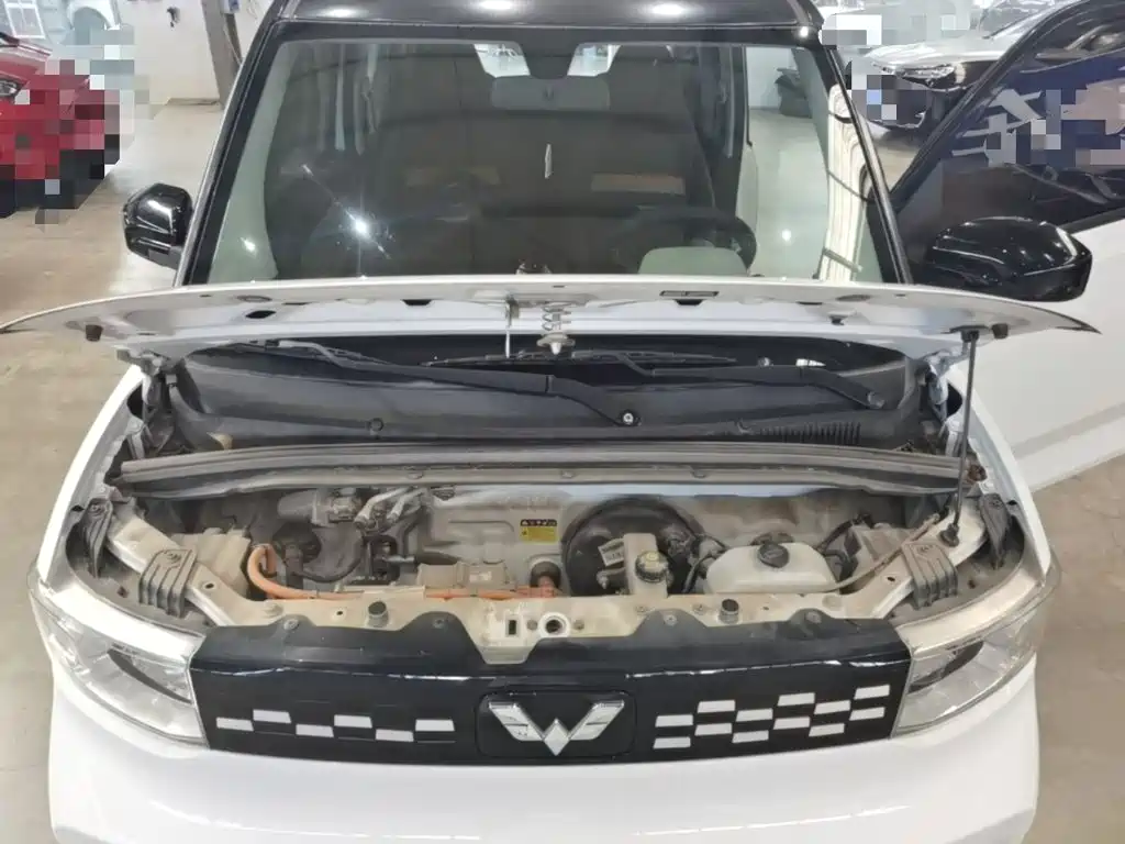 Wuling MINIEV — миниатюра 20