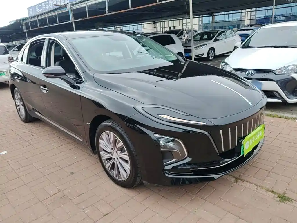 Hongqi Hongqi E-QM5 — миниатюра 4