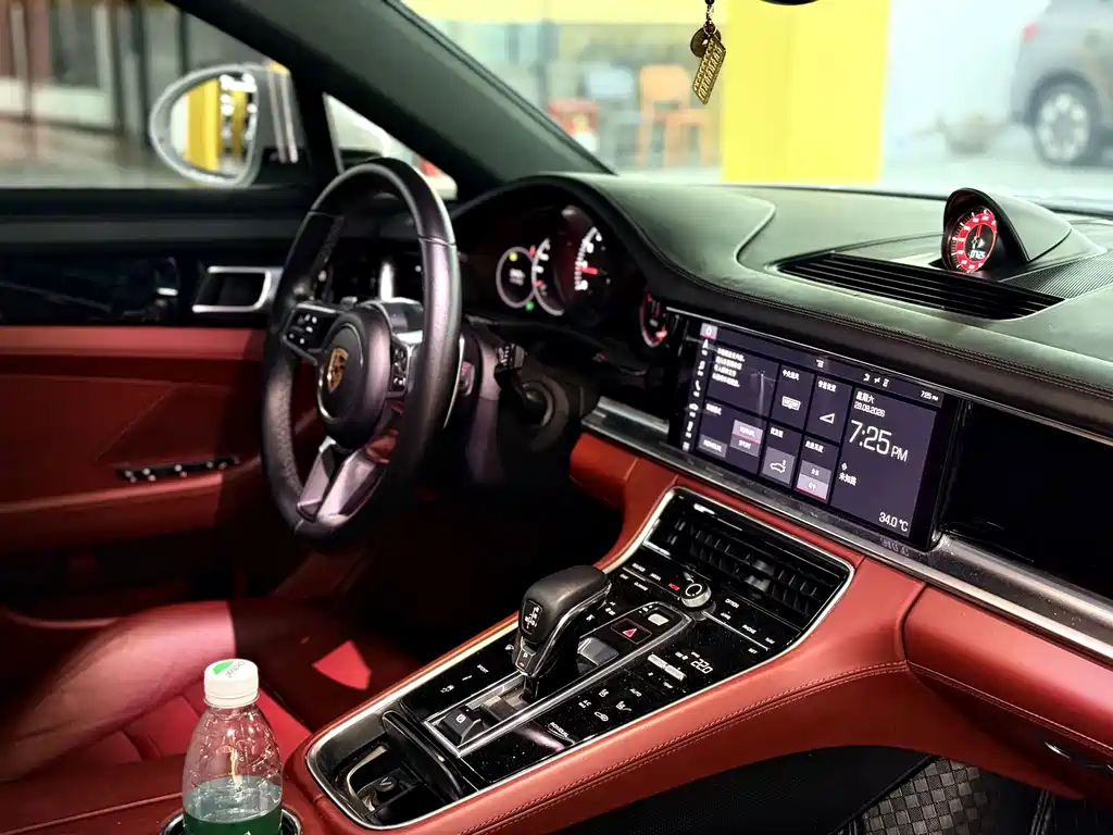 Porsche Panamera — миниатюра 9