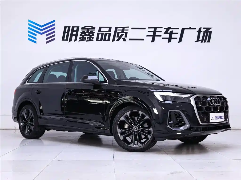 Audi Q7 2024 55 TFSI quattro S line Sport