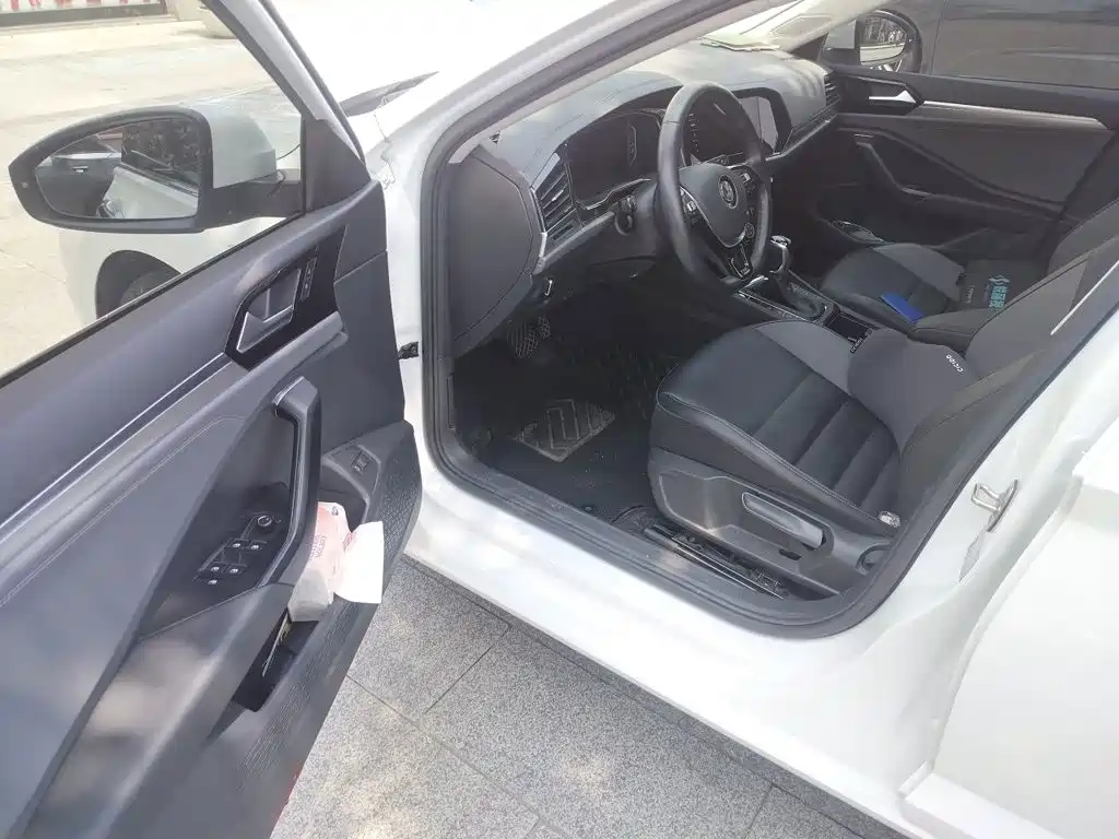 Volkswagen Sagitar — миниатюра 14