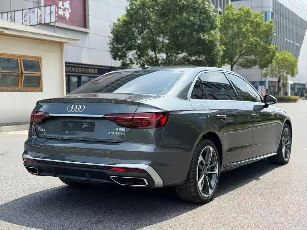 Audi A4L — миниатюра 15
