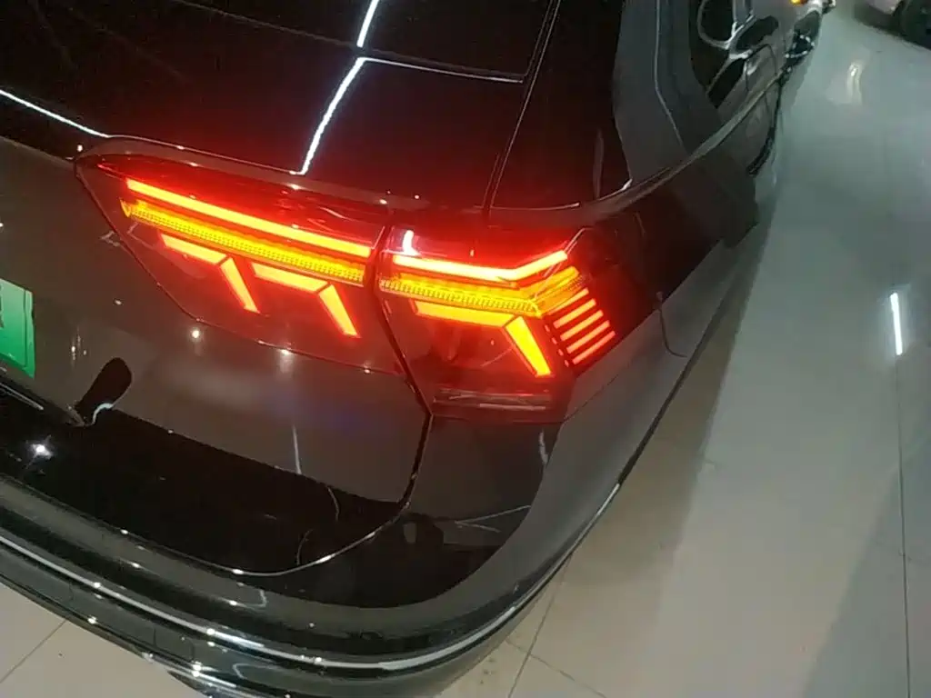 Volkswagen 途观L插电混动 — миниатюра 8