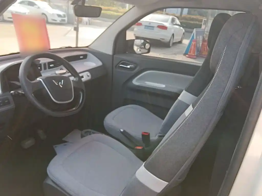 Wuling MINIEV — миниатюра 15
