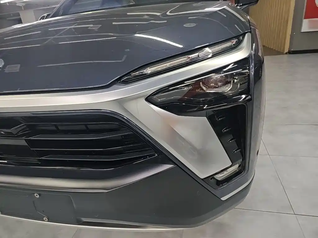 NIO ES8 — миниатюра 24