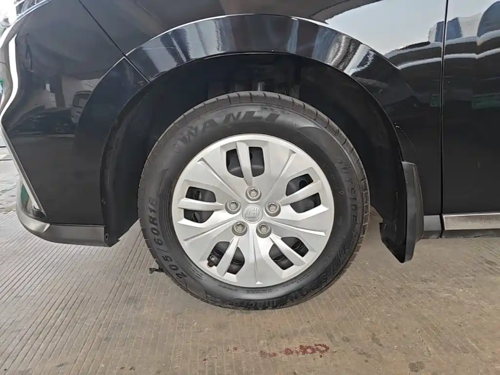 MAXUS G50 — миниатюра 23