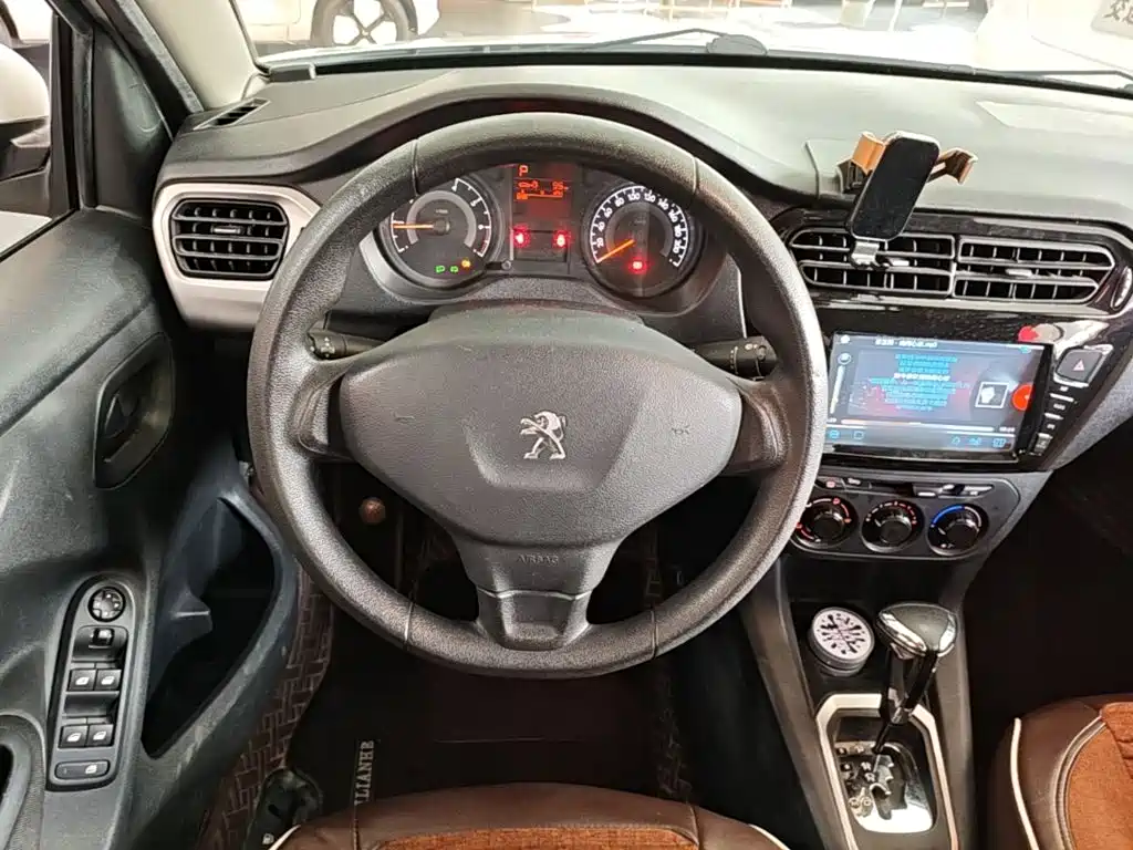Peugeot 301 — миниатюра 11