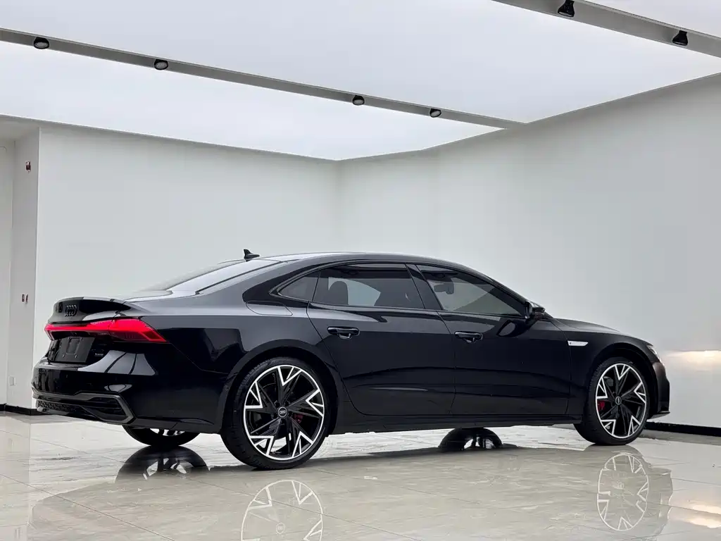 Audi A7L — миниатюра 14