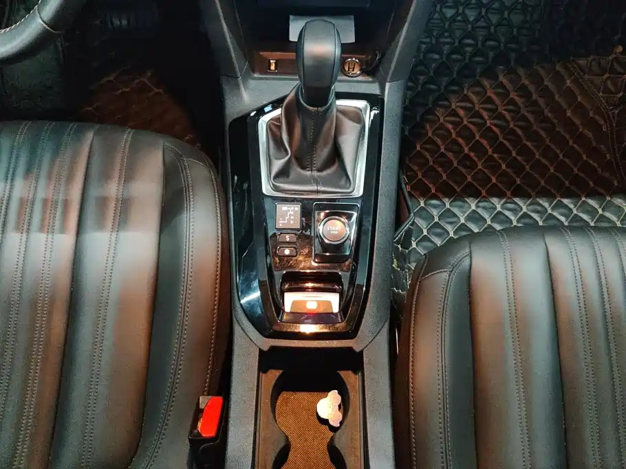 Peugeot 408 — миниатюра 16