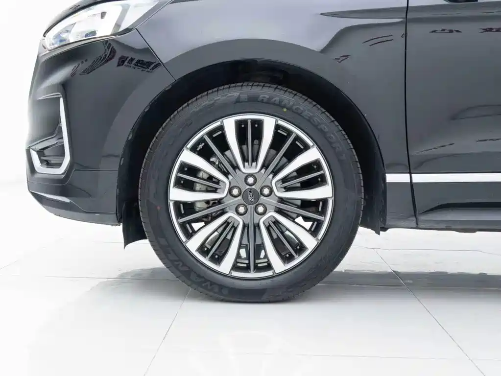 Ford Edge — миниатюра 29