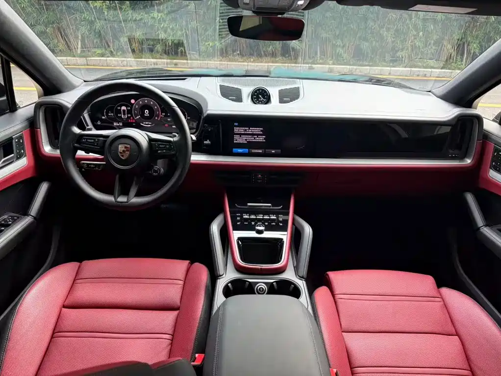 Porsche Cayenne — миниатюра 11