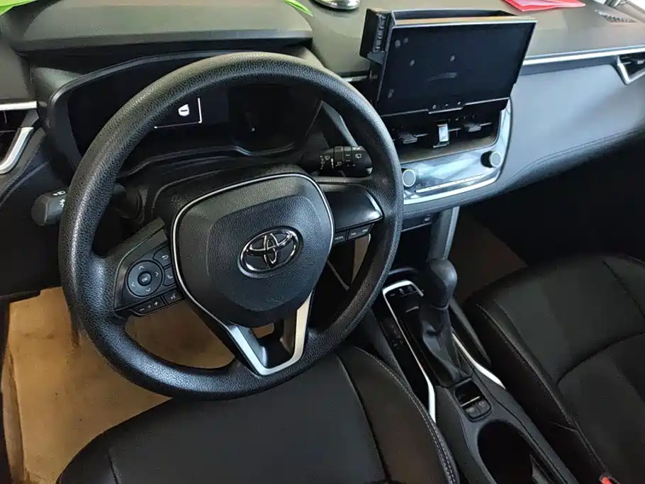 Toyota Frontlander — миниатюра 12