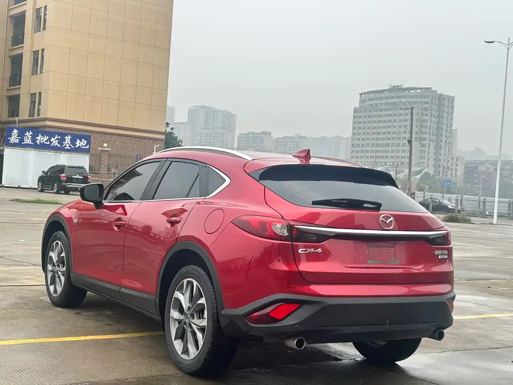 Mazda CX-4 2018 2.5L AT V