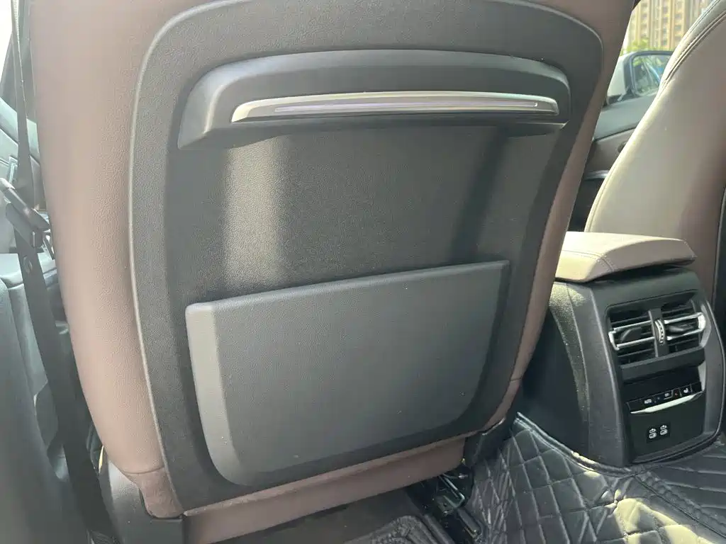 BMW 3 Series — миниатюра 19