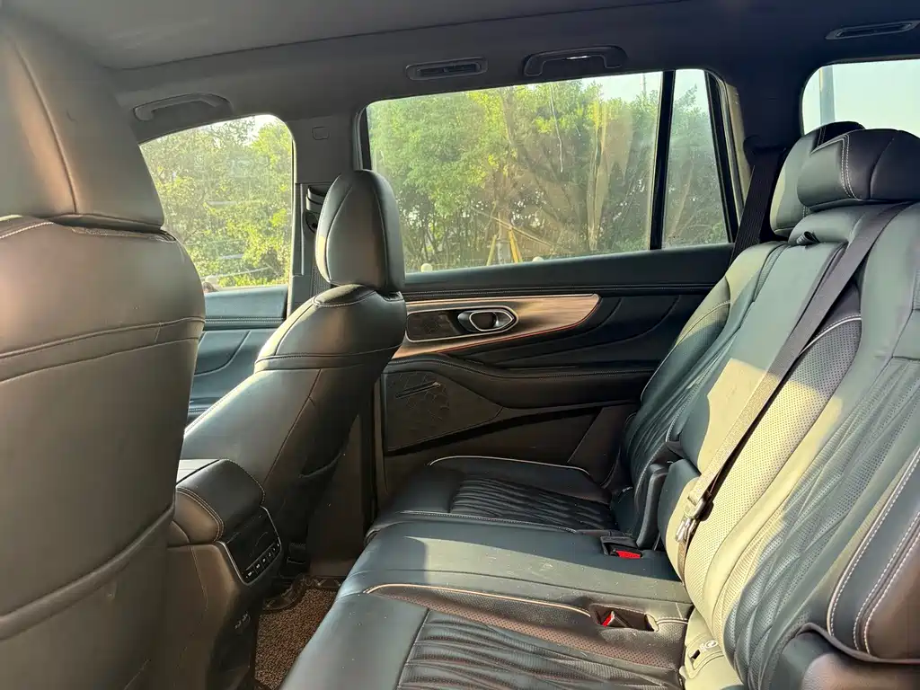 GAC Motor Trumpchi GS8 — миниатюра 7