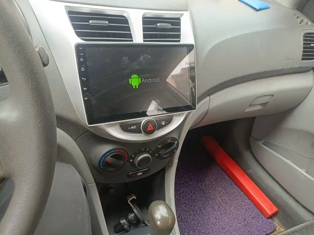 Hyundai Verna — миниатюра 9