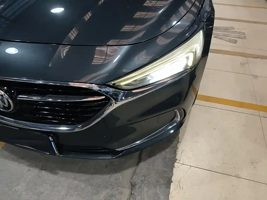 Buick LaCrosse — миниатюра 24