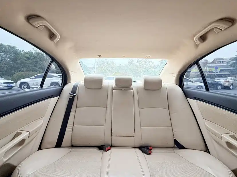 Geely Emgrand Classic — миниатюра 12