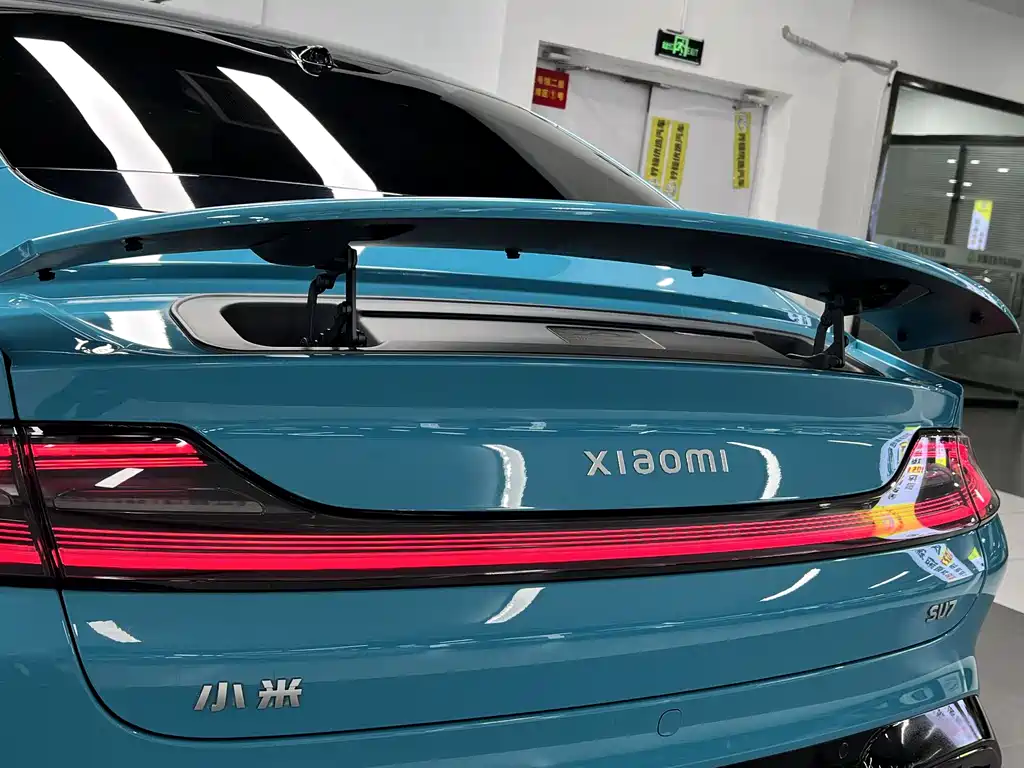 XIAOMI CAR XIAOMI SU7