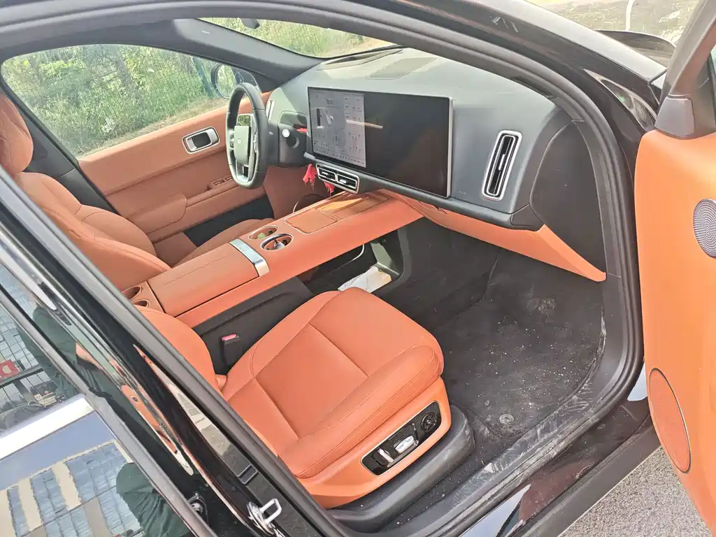 Li Auto Li L8 — миниатюра 6