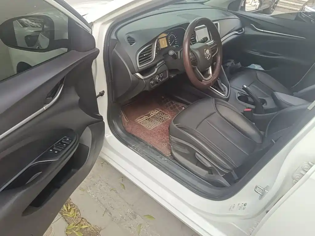 Buick Excelle — миниатюра 16