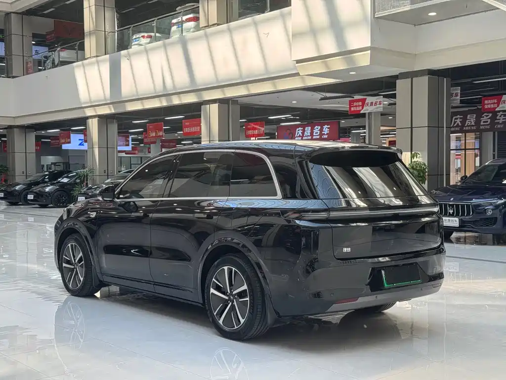 Li Auto Li L8 — миниатюра 11