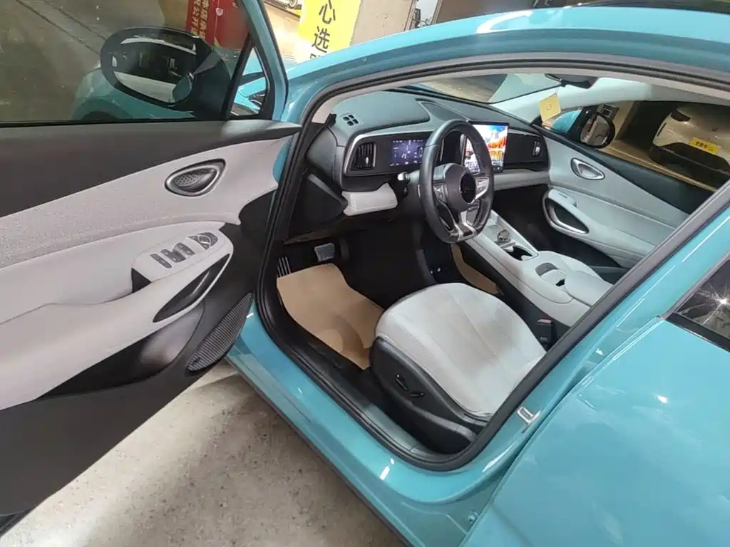 BYD Sealion 05 EV — миниатюра 16