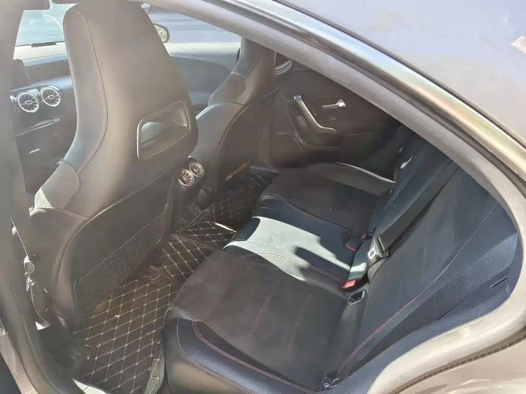 Mercedes-Benz CLA (Import) — миниатюра 5