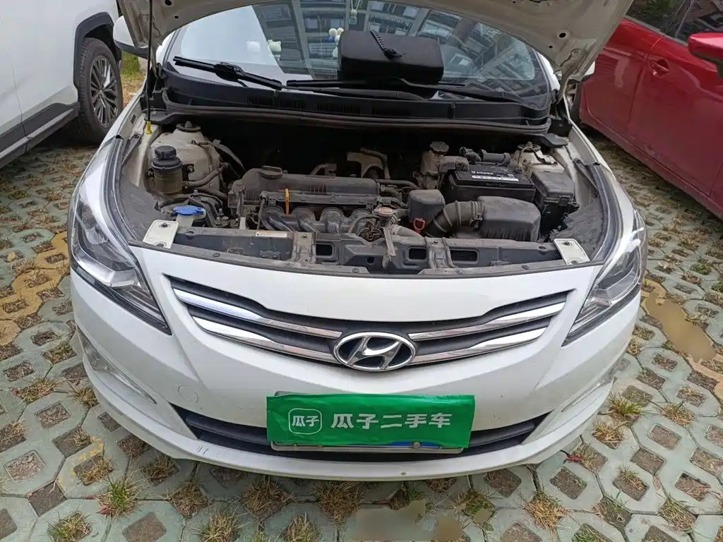 Hyundai Verna — миниатюра 16