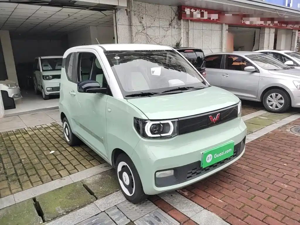 Wuling MINIEV — миниатюра 4