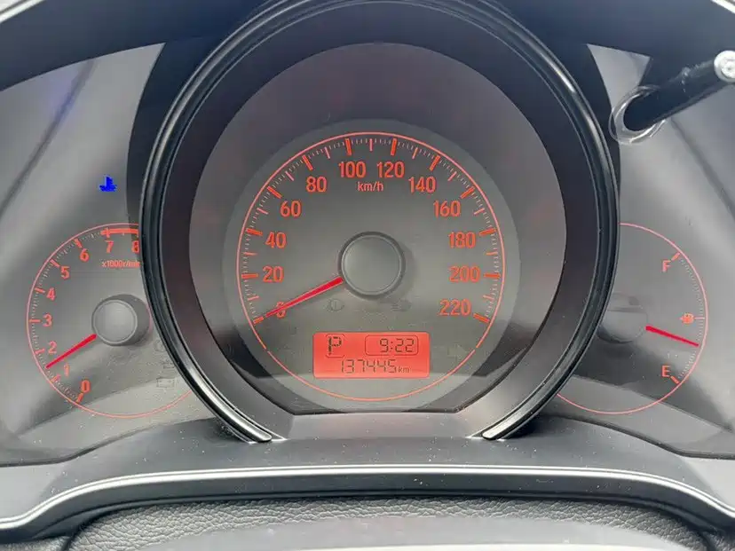 Honda Fit — миниатюра 18