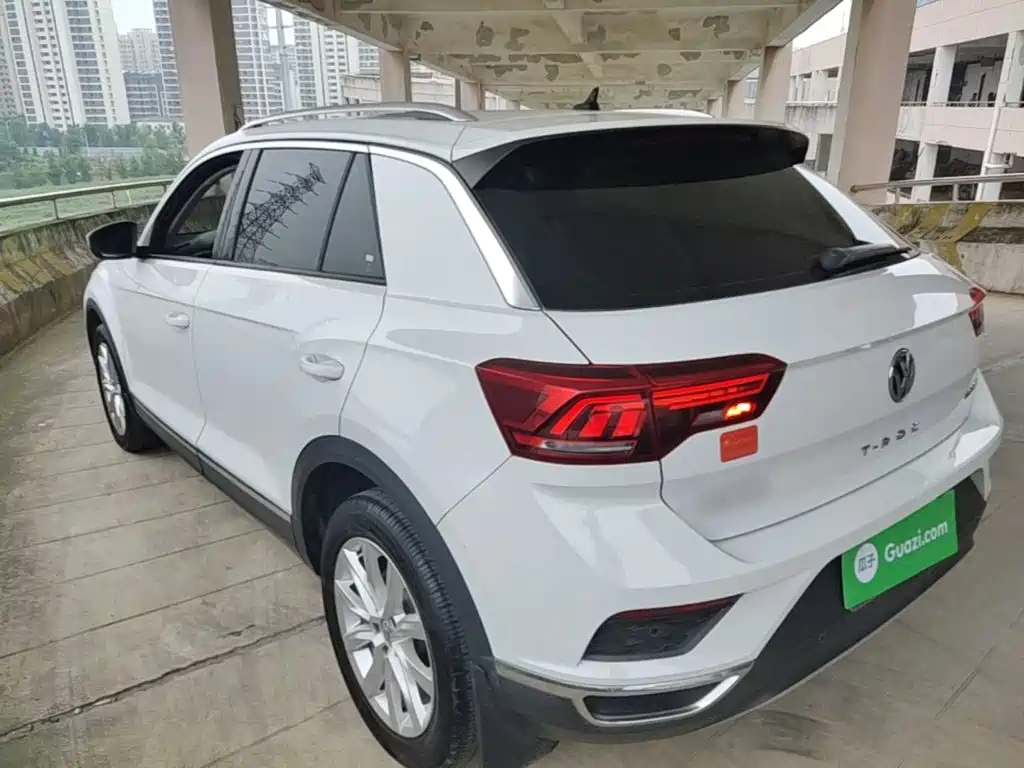 Volkswagen T-Roc — миниатюра 5