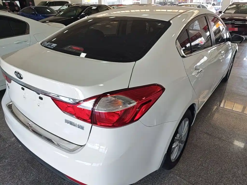 Kia K3 — миниатюра 7