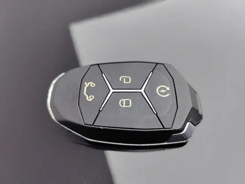 Lynk & Co 01 — миниатюра 19