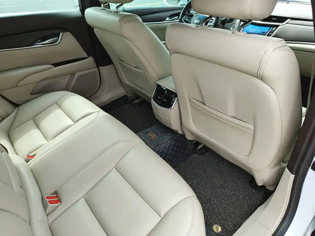 Cadillac XTS — миниатюра 16