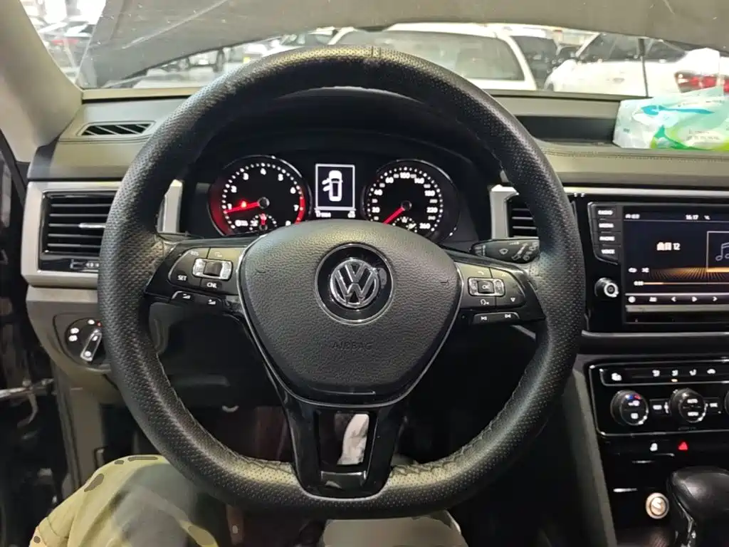 Volkswagen Teramont — миниатюра 11