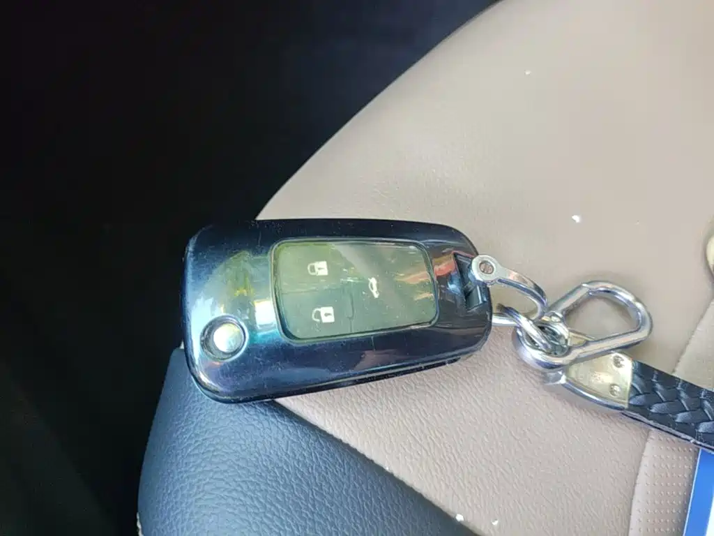 Chevrolet Monza — миниатюра 9