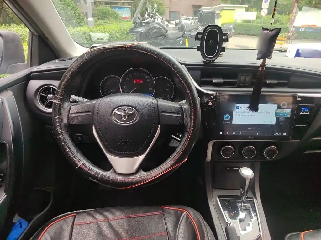 Toyota Corolla — миниатюра 3