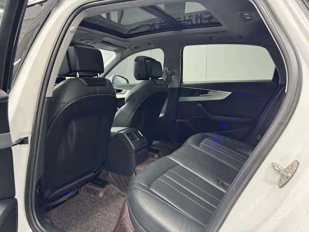 Audi A4L — миниатюра 11