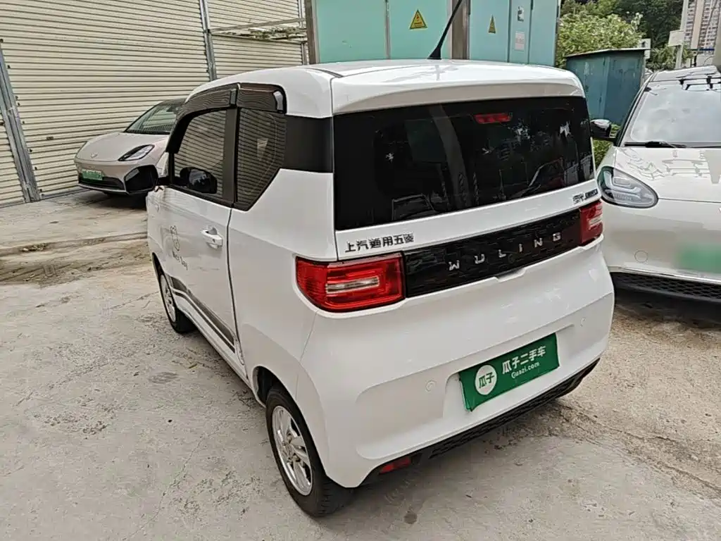 Wuling MINIEV — миниатюра 5